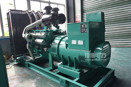 購買二手柴油發電機時怎么避免買到翻新機組？
